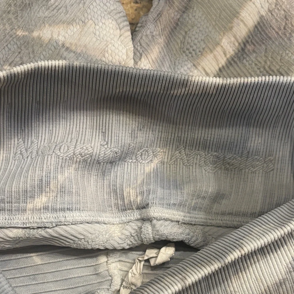 Avocado Leggings XXS Made in USA Tie Dye Seamless Scrunch High Rise Gray - Picture 3 of 5